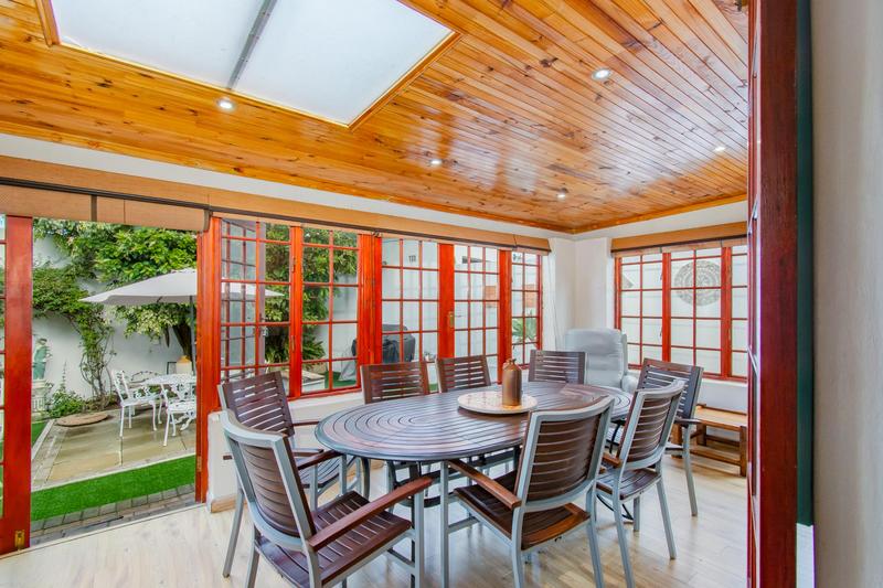 3 Bedroom Property for Sale in Vergesig Western Cape